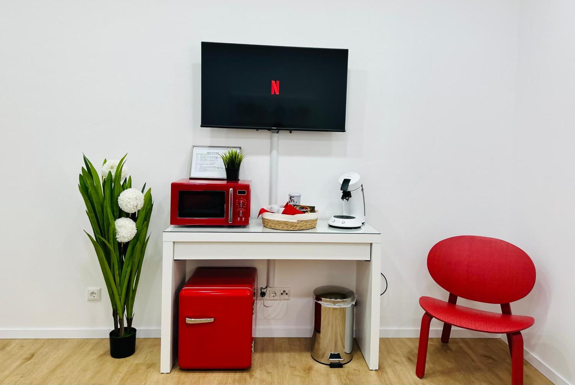 Doppelzimmer Mira 4 Пулхайм Екстериор снимка